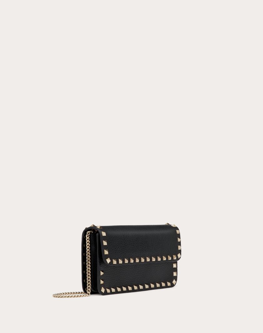 Valentino Handbags Pouch Con Catena Rockstud In Vitello Granato per Donna in Poudre | Valentino IT Vendita Calda