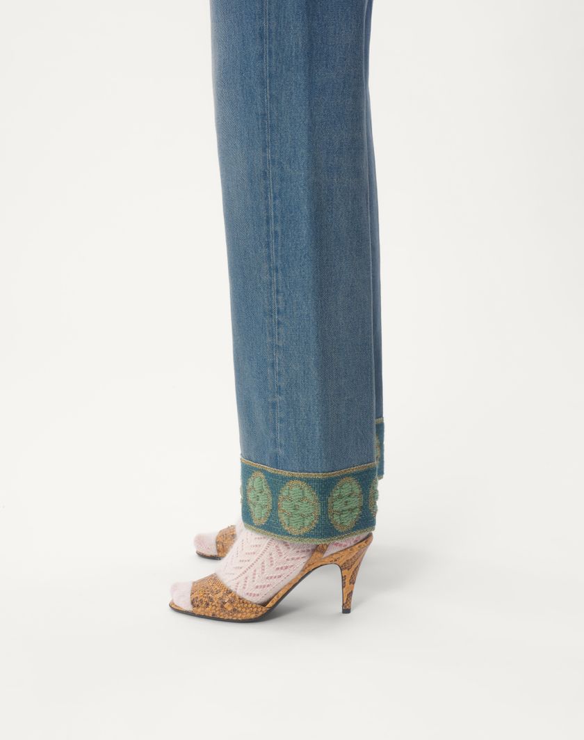 Valentino Handbags Pantaloni In Denim Con Bordi In Jacquard per Donna in Denim | Valentino IT Moda