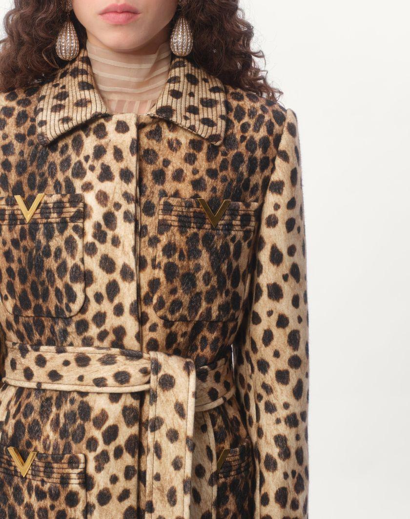 Valentino Handbags Cappotto In Panno Stampato Giaguaro Spots per Donna in Animalier | Valentino IT Pezzi Unici