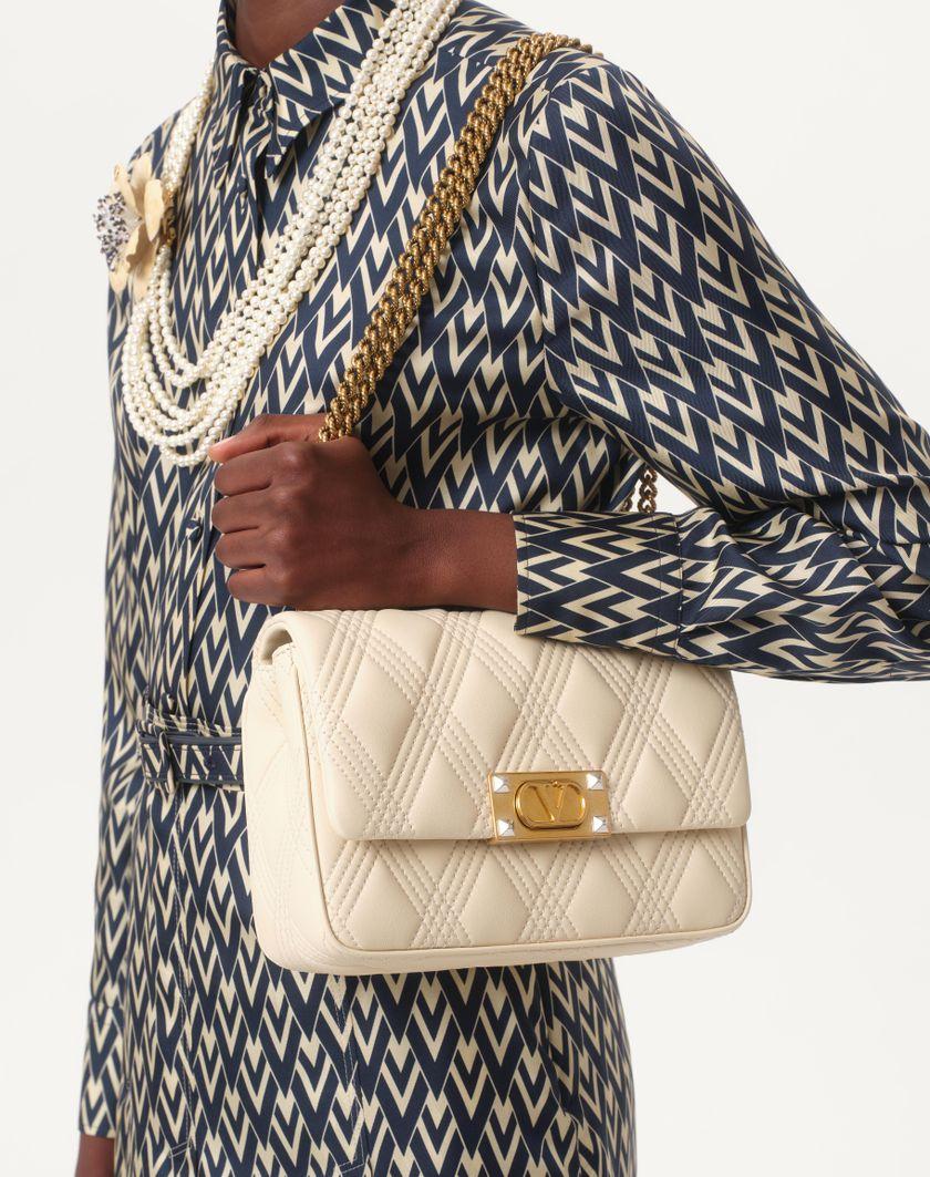 Valentino Handbags Camicia In Twill Toute La V per Donna in Nero/avorio | Valentino IT Novità