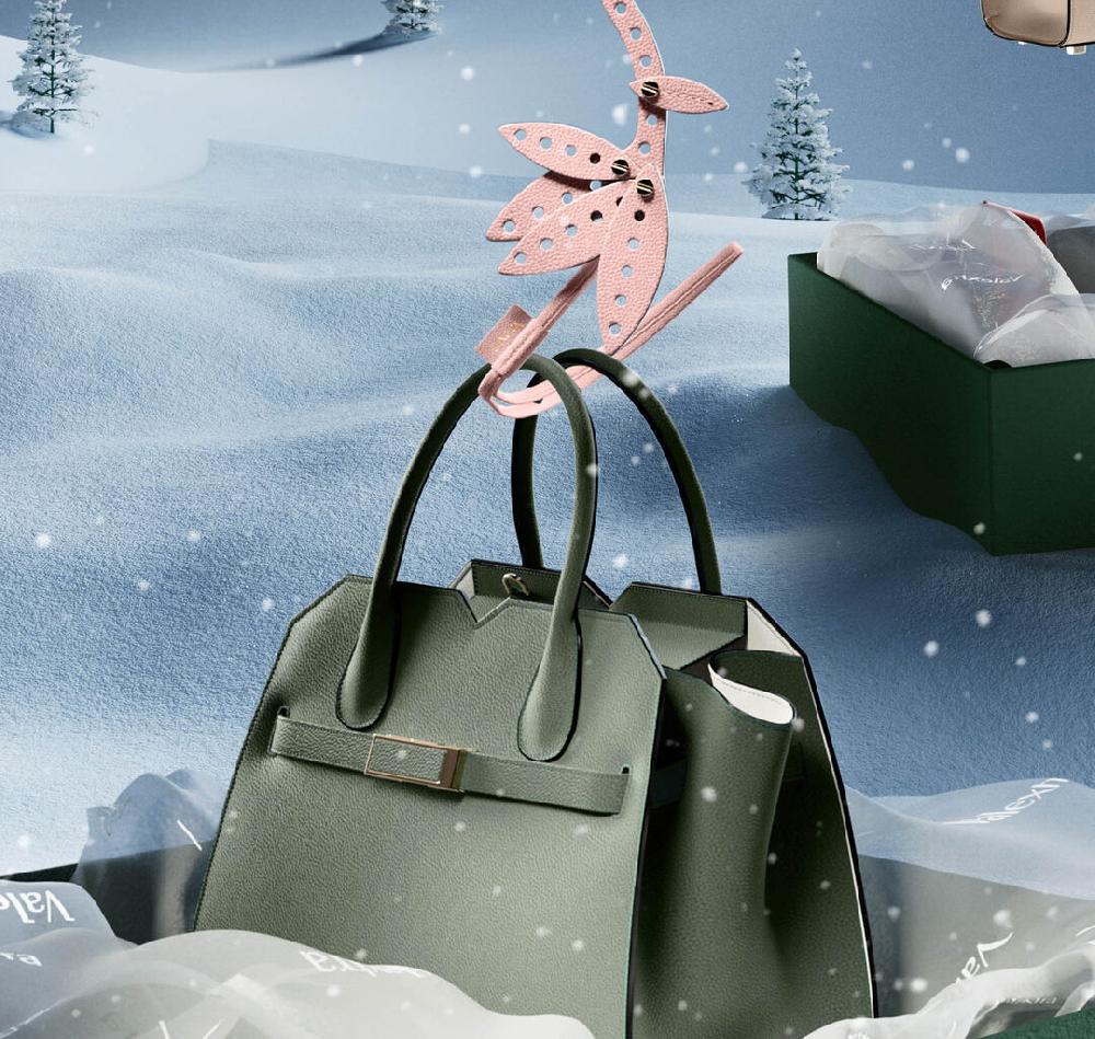 Valextra Borsa a Tracolla Milano Micro | Pelle di vitello Millepunte Soft | Verde Eucalipto | Valextra 2025