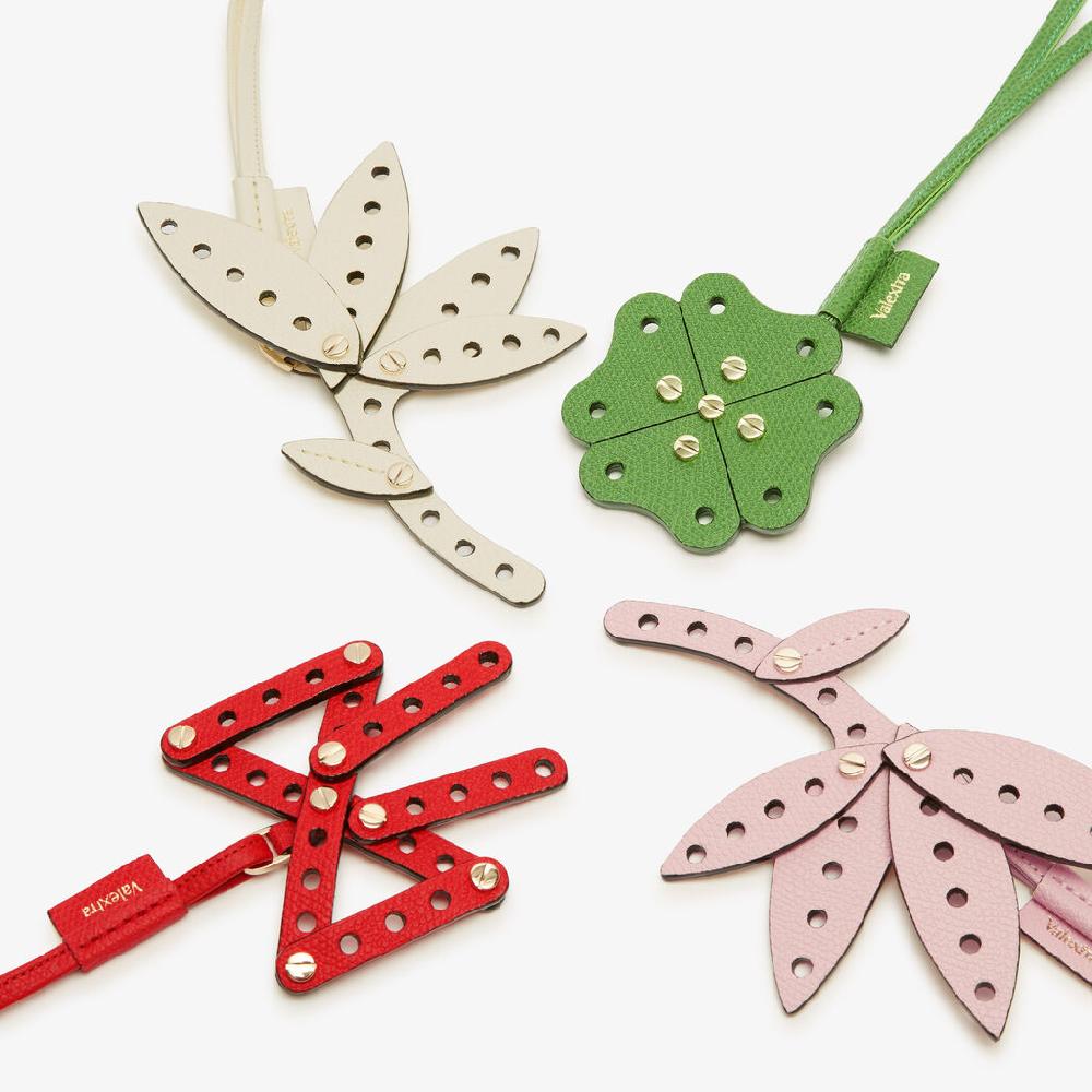 Valextra Charm Engineering Beauty Fiocco | Pelle di vitello Millepunte | Rosso Cremisi | Valextra Shopping Online
