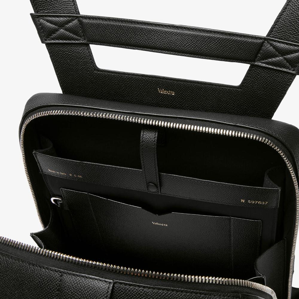 Valextra Zaino V-Line | Pelle di vitello Millepunte Soft | Nero | Valextra Nuovo