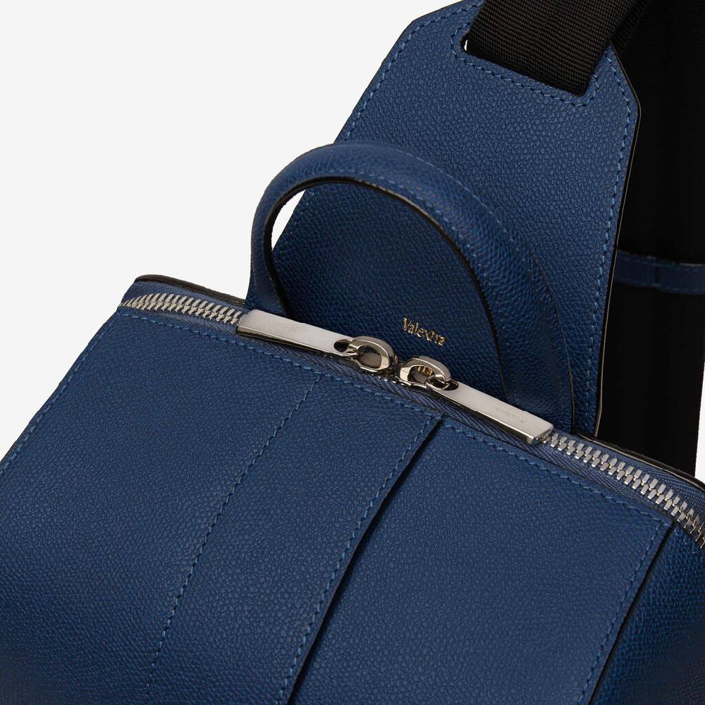 Valextra Zaino monospalla Uomo di Lusso in Pelle Blu | Valextra V-Line In Linea