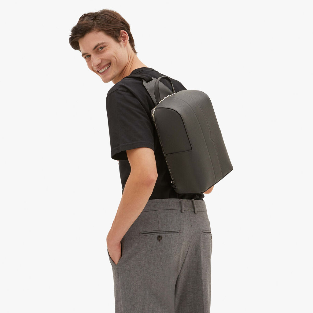 Valextra Zaino monospalla elegante in Pelle Grigia | Valextra V-Line Nuovo