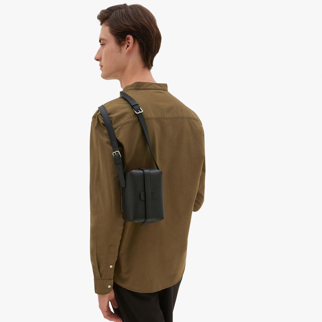 Valextra Borsa a tracolla Mini in Pelle Nera | Valextra Tric Trac Convenienza