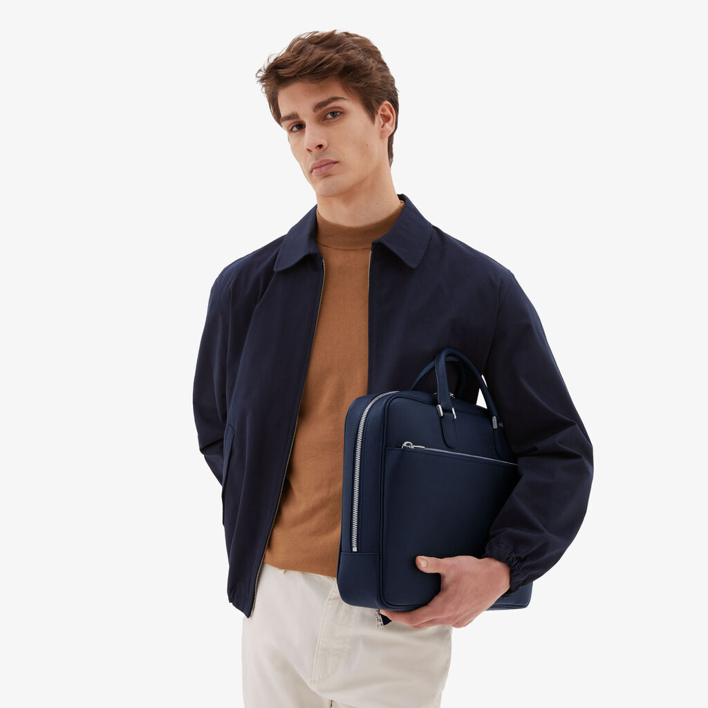 Valextra Borsa business Media in Pelle Blu | Valextra Avietta Lightning offer