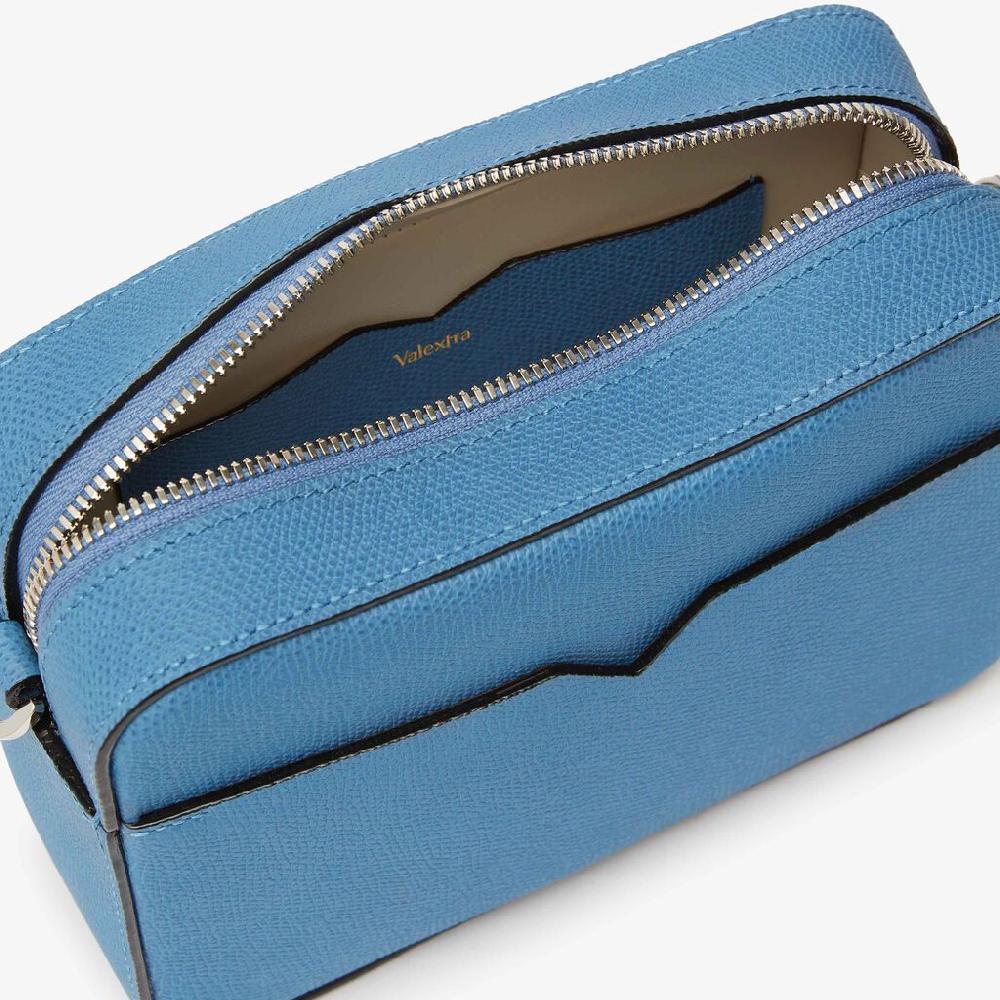 Valextra Borsa a tracolla Uomo di Lusso in Pelle Azzurra | Valextra V-Line Negozi Online
