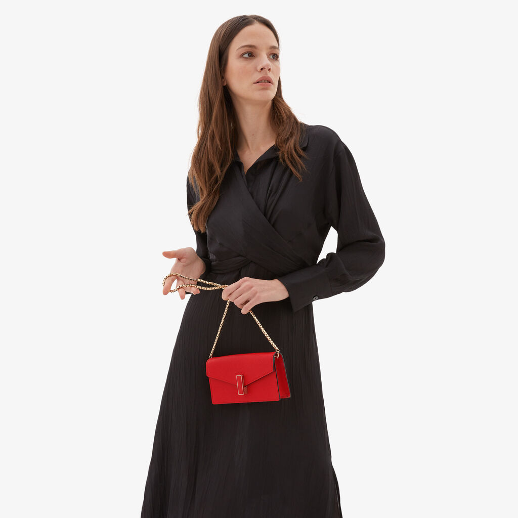Valextra Pochette semplice e compatta in Pelle Rossa | Valextra Iside Pezzi Unici