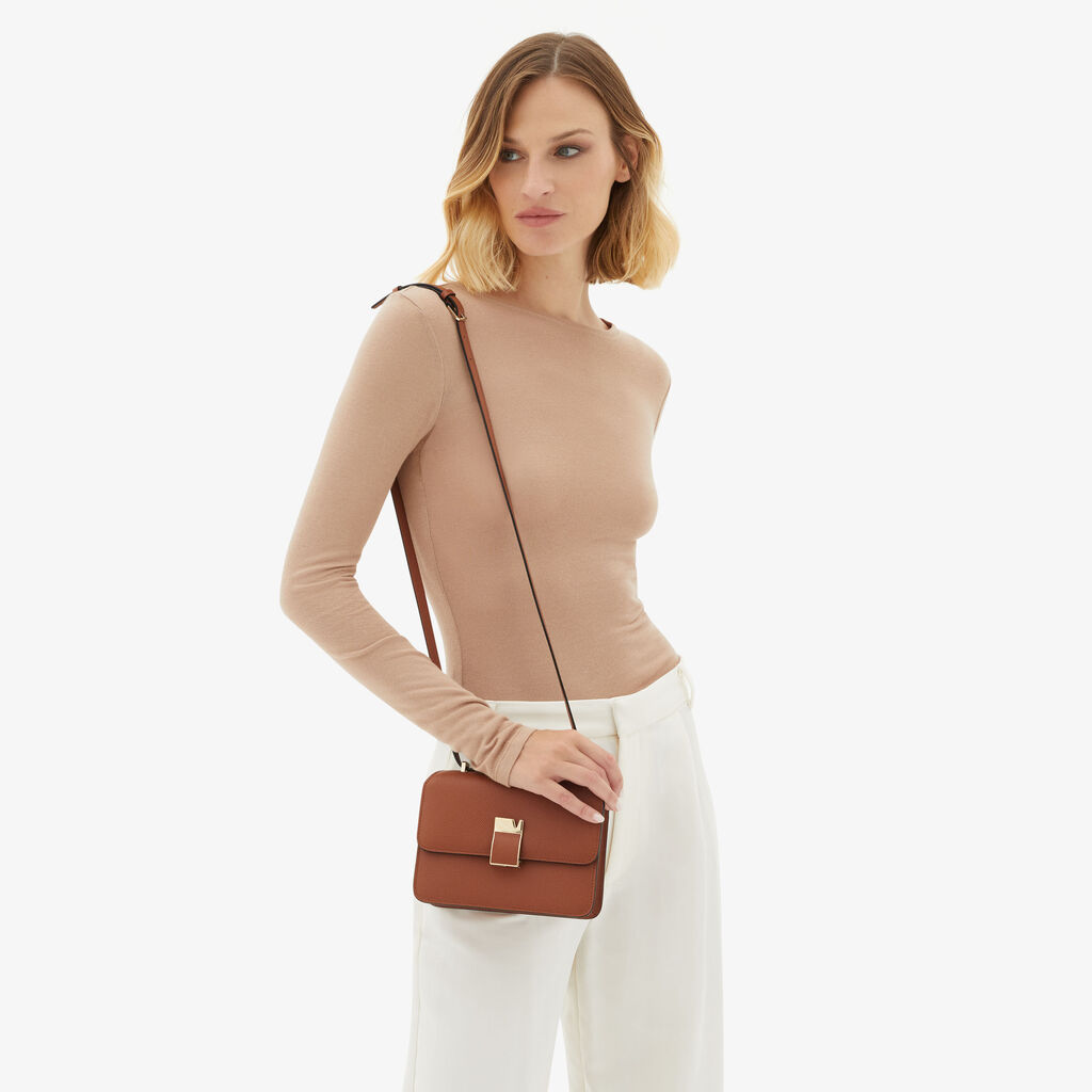 Valextra Borsa a tracolla da Donna in Pelle Marrone di Lusso | Valextra Shopping Online