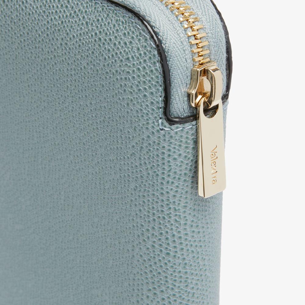 Valextra Portafoglio da Donna di Lusso in Pelle Azzurra | Valextra Zip Around Soddisfazione Garantita