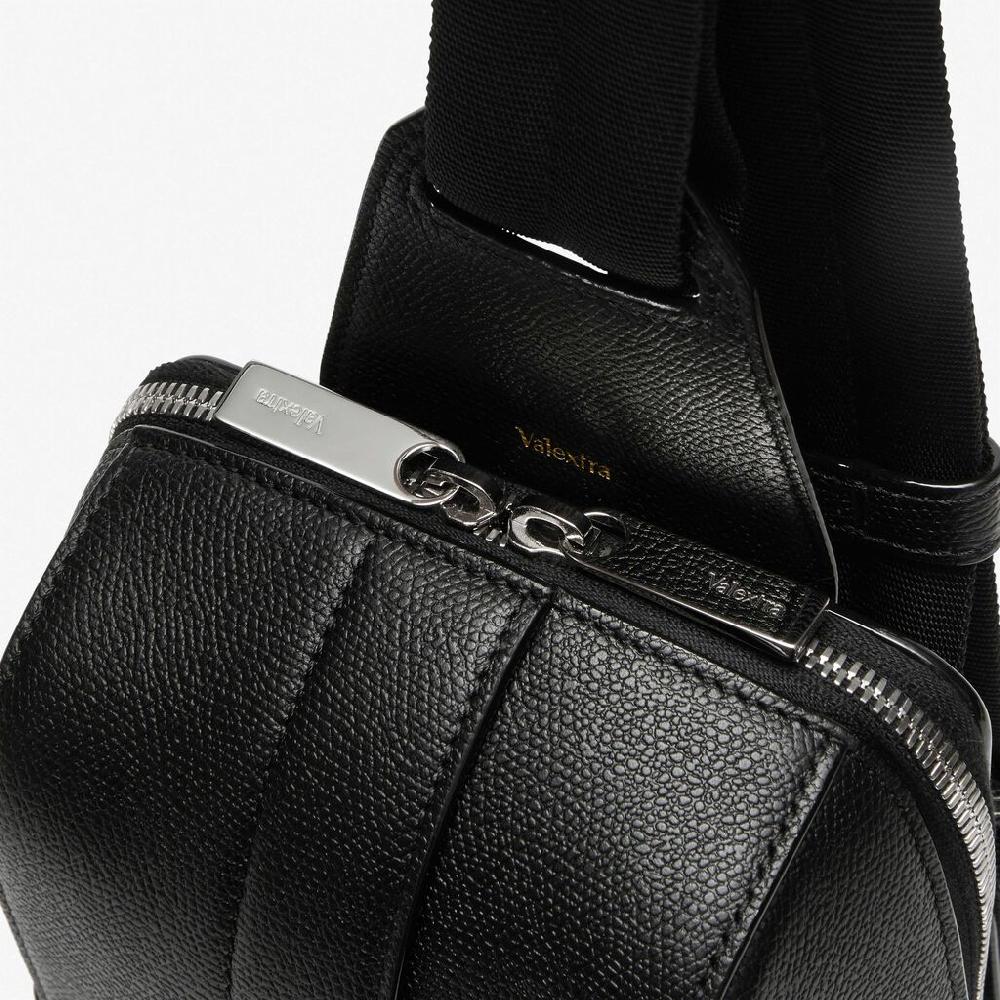 Valextra Zaino monospalla piccolo in Pelle Nera | Valextra V-Line Convenienza