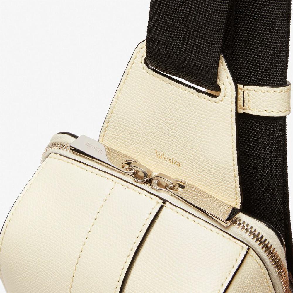 Valextra Zaino monospalla compatto in Pelle Bianca | Valextra V-Line Novità