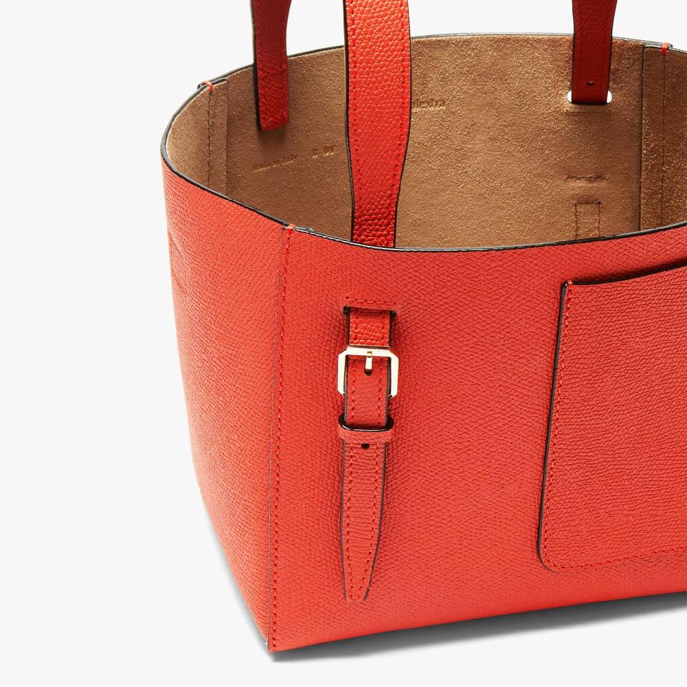 Valextra Borsa a secchiello in Pelle Rossa Papavero | Valextra Soft In Linea