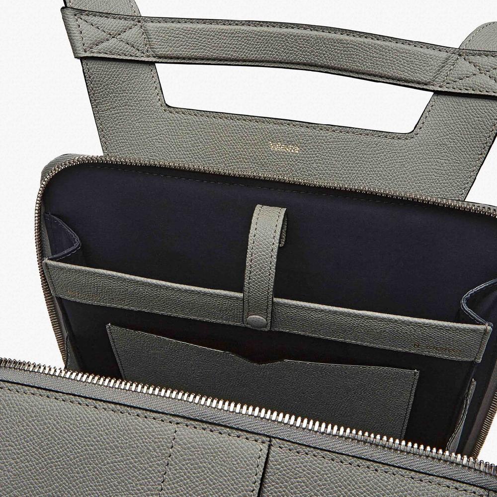 Valextra Zaino da Uomo di Lusso in Pelle rigida Grigia | Valextra V-Line Saldi Di Fabbrica