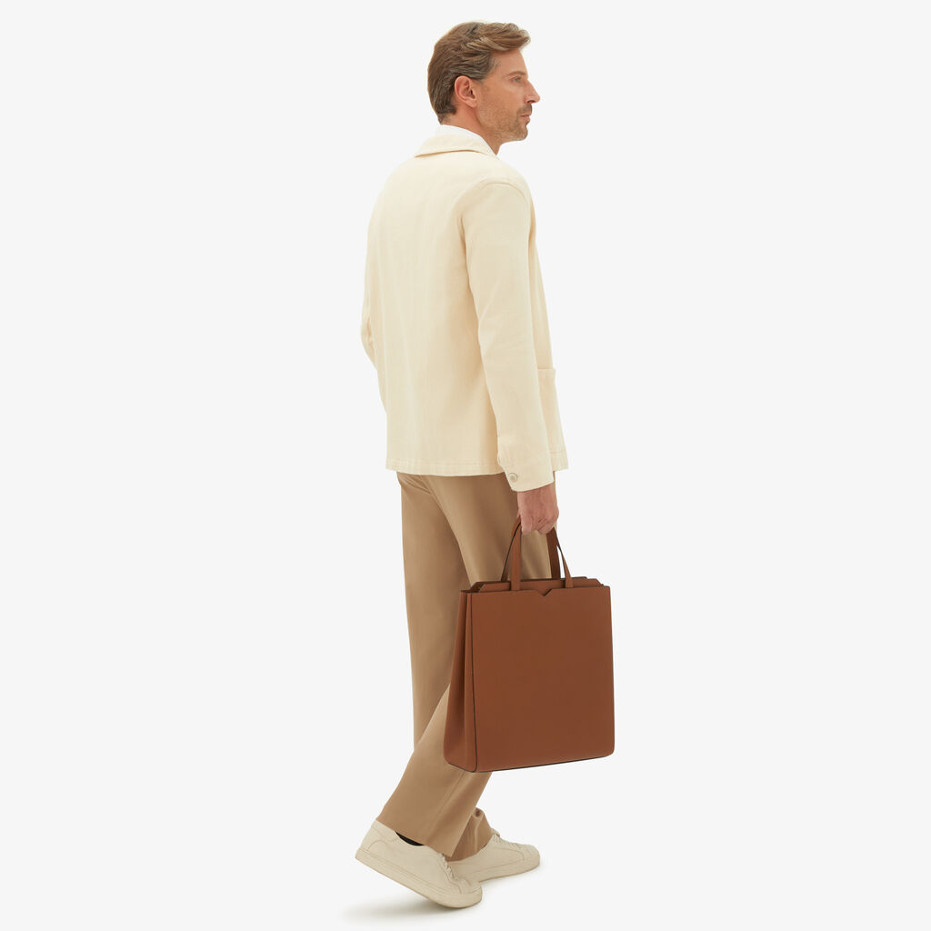 Valextra Borsa Shopping Uomo di Lusso in Pelle Marrone | Valextra V-Line In Linea