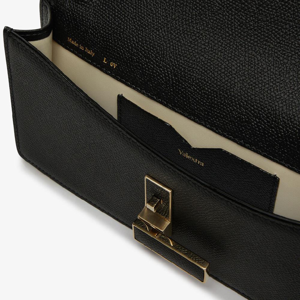 Valextra Borsa clutch semplice in Pelle Nera | Valextra Iside Acquista Ora