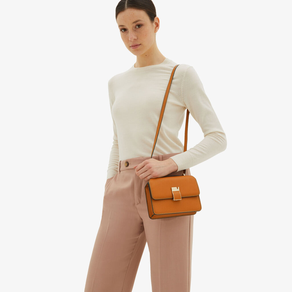 Valextra Borsetta a spalla Mini in Pelle Marrone | Valextra NoLo Novità