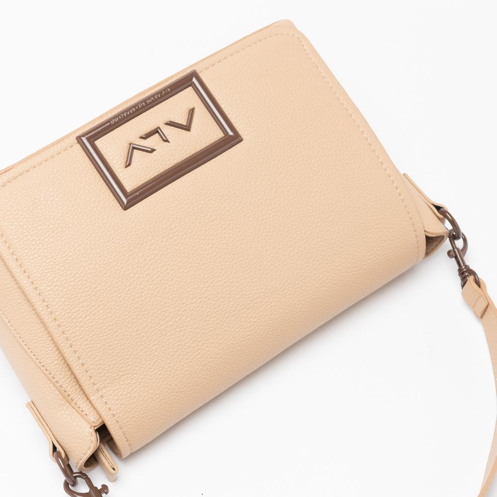 Alv by alviero martini Flap bag large ALV by Alviero Martini – ALVB7902 Italy