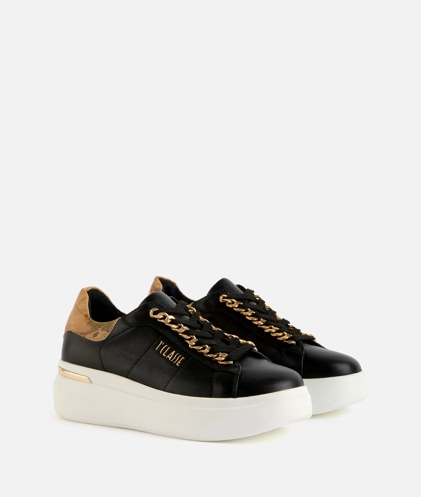 Alviero martini 1a classe Sneakers in eco nappa con dettaglio catena Nere Prezzo Ridotto